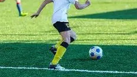 揭秘：足球巨星萨拉赫转会风云，身价急降！巅峰值4000万欧，现仅剩3000万欧抢手价！