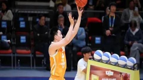 管理层力促莫塔多亮相，助力展现其才华